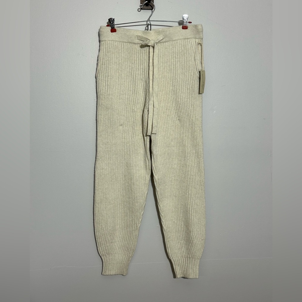 NWT Universal Thread Women’s M Cozy Cable Knit‎ Cream Joggers | SKU 0780